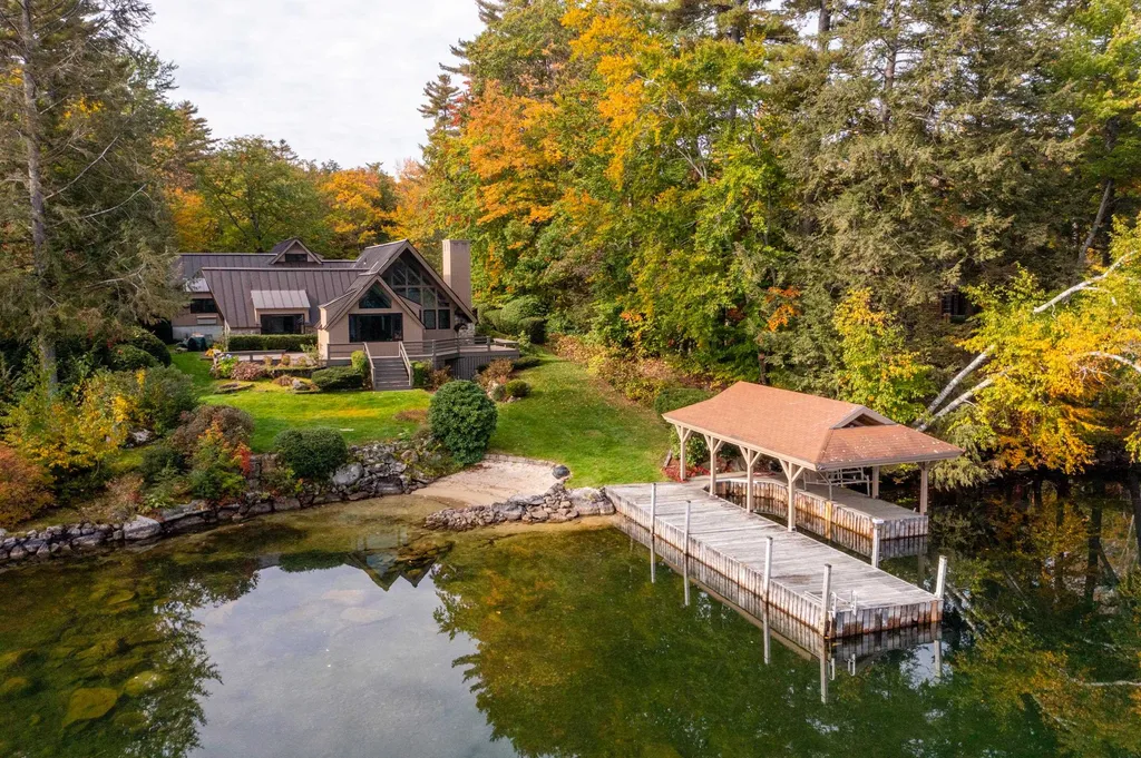 115 Springfield Point Road Wolfeboro NH 03894