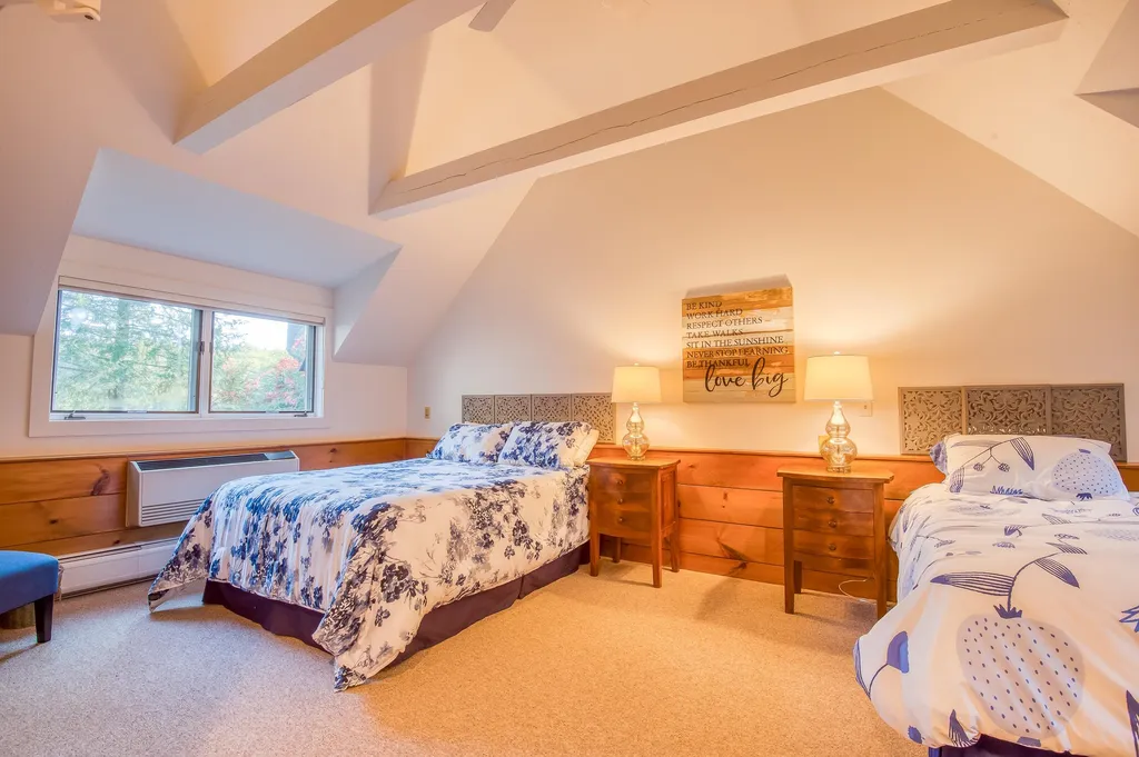 115 Springfield Point Road Wolfeboro NH 03894