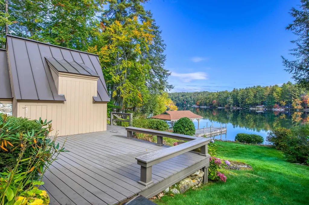 115 Springfield Point Road Wolfeboro NH 03894