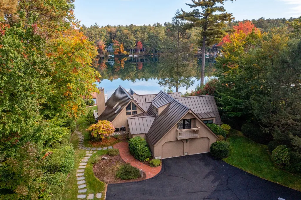 115 Springfield Point Road Wolfeboro NH 03894