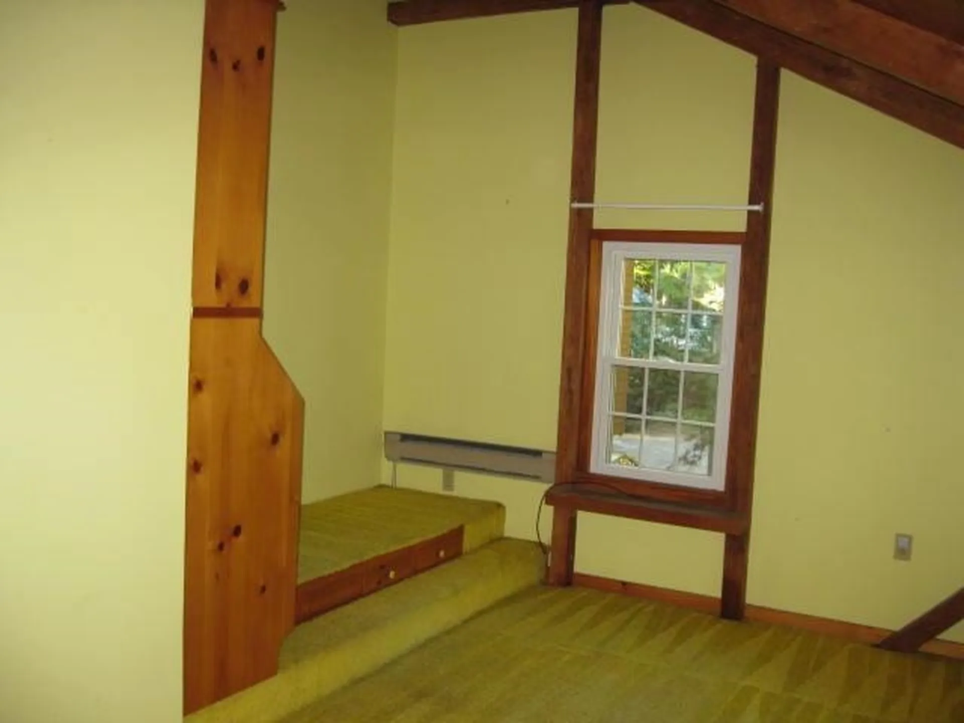24 Hayward Drive Surry NH 03431