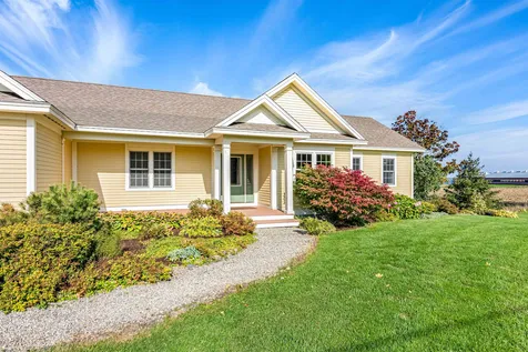46 Griswold Road Grand Isle VT 05458