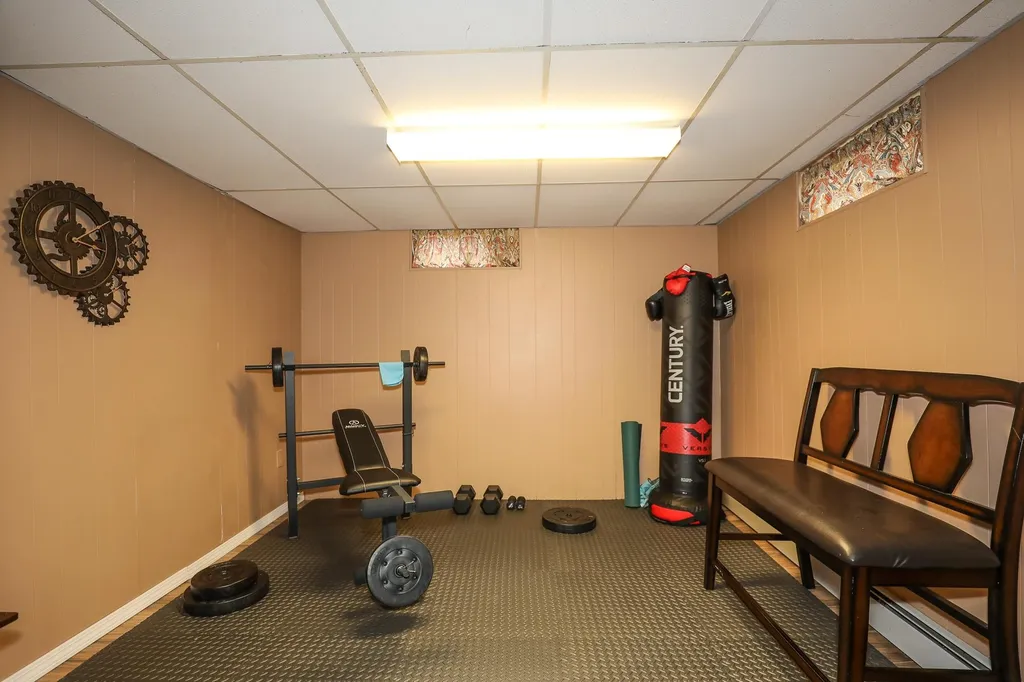 15 Mapleleaf Drive Nashua NH 03062