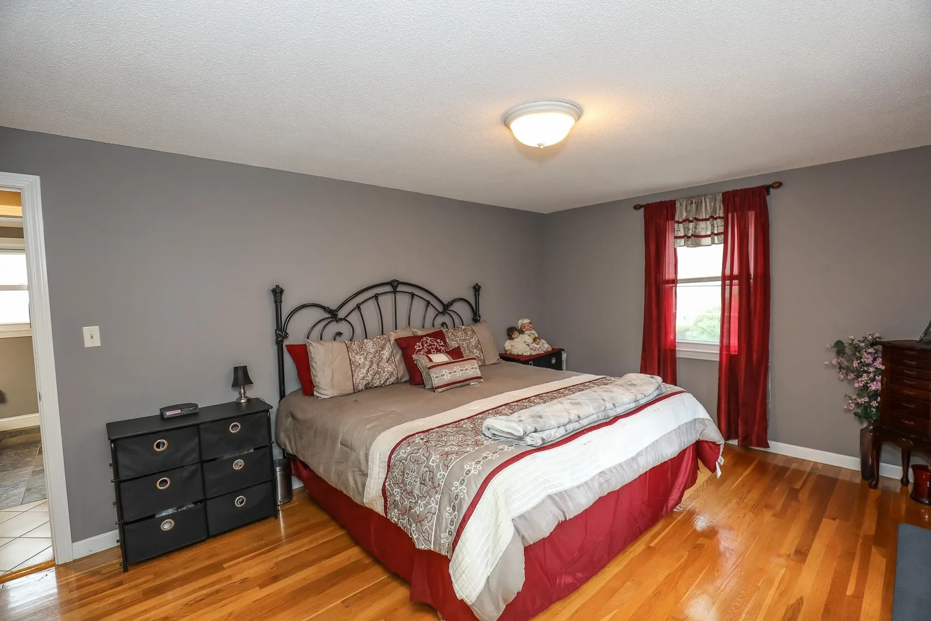 15 Mapleleaf Drive Nashua NH 03062