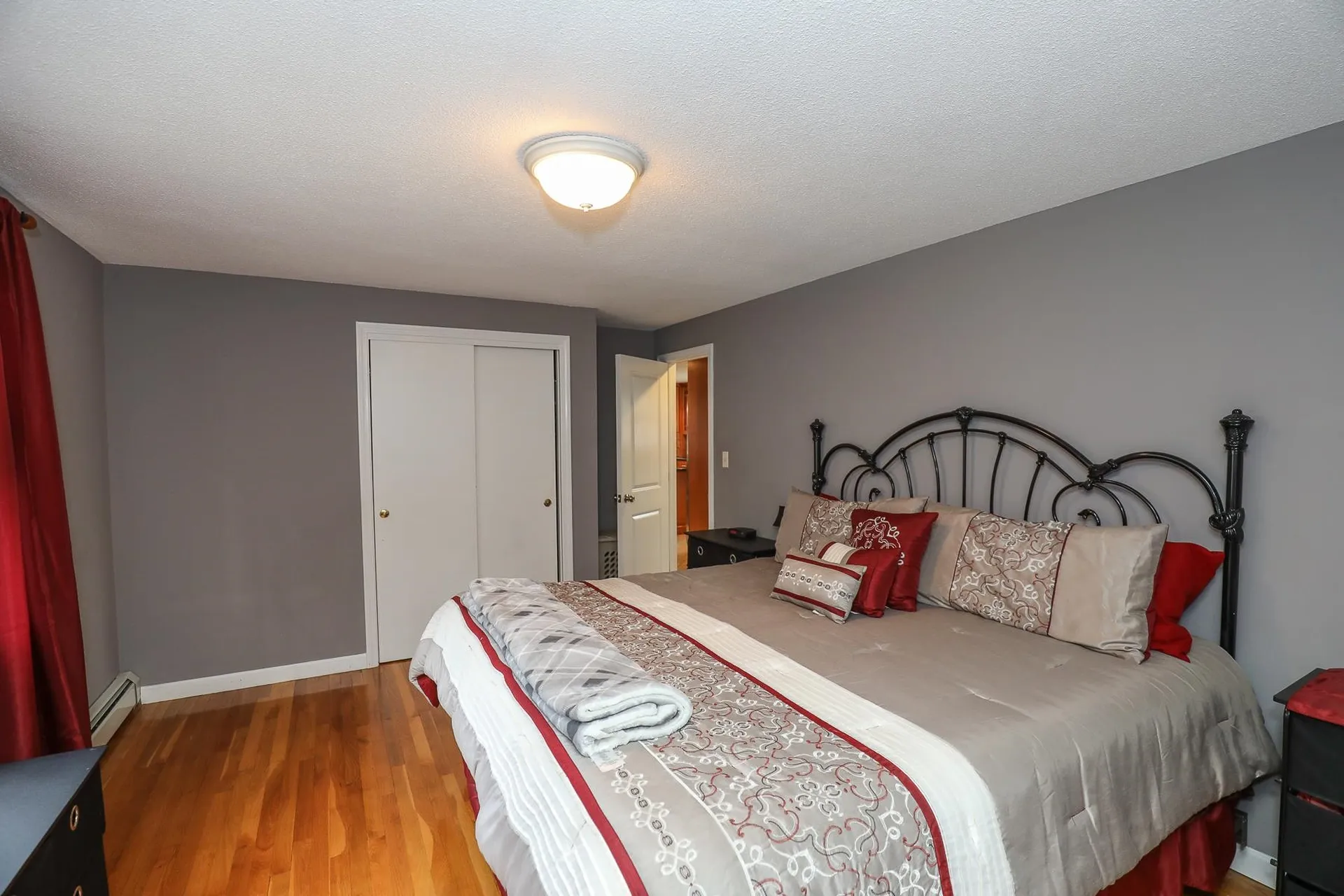 15 Mapleleaf Drive Nashua NH 03062