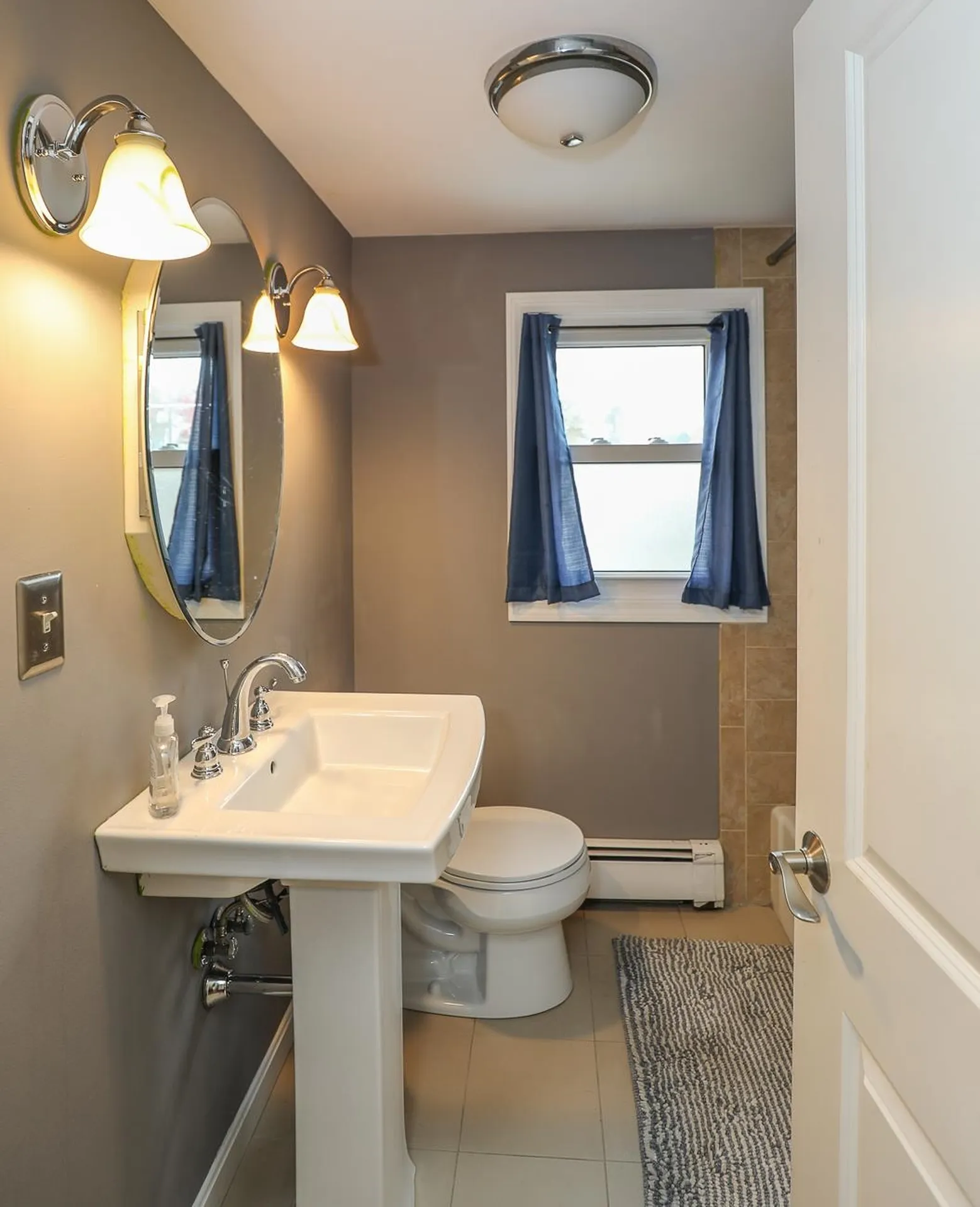 15 Mapleleaf Drive Nashua NH 03062