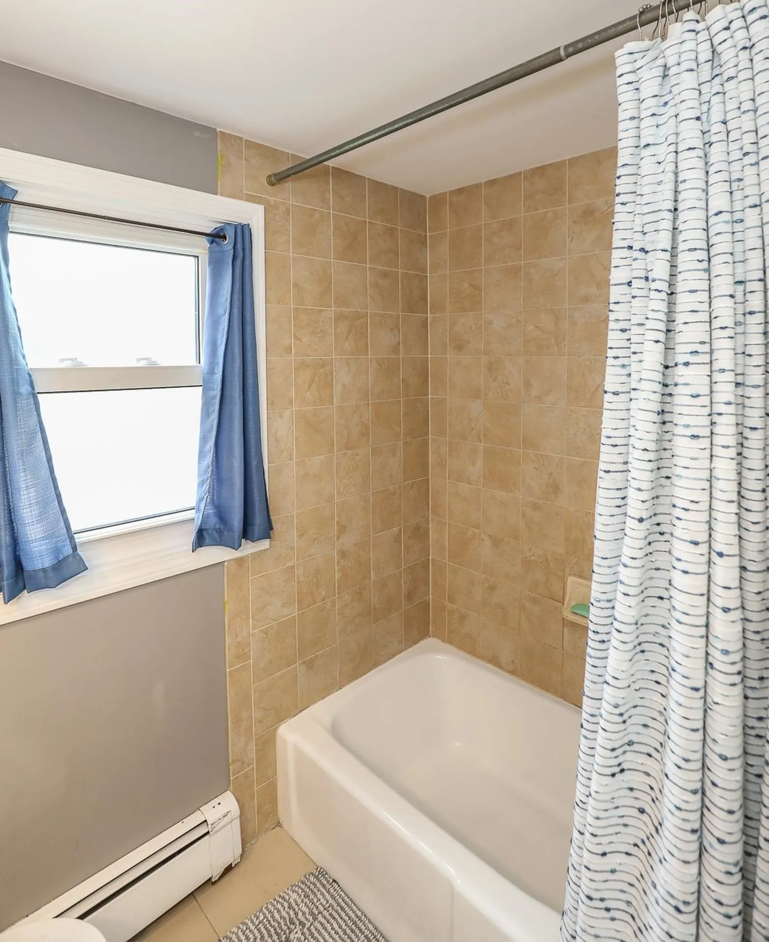 15 Mapleleaf Drive Nashua NH 03062