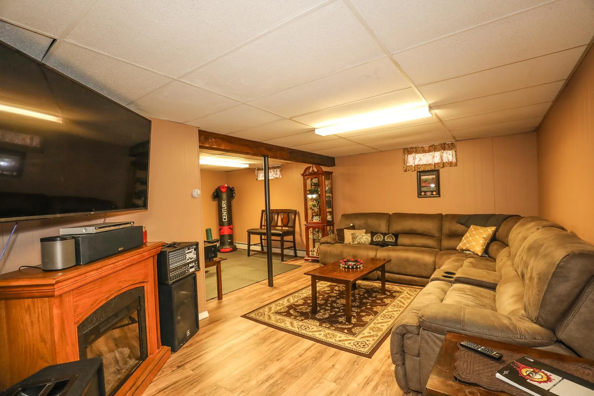 15 Mapleleaf Drive Nashua NH 03062