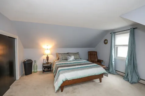 15 Mapleleaf Drive Nashua NH 03062