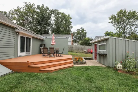 15 Mapleleaf Drive Nashua NH 03062