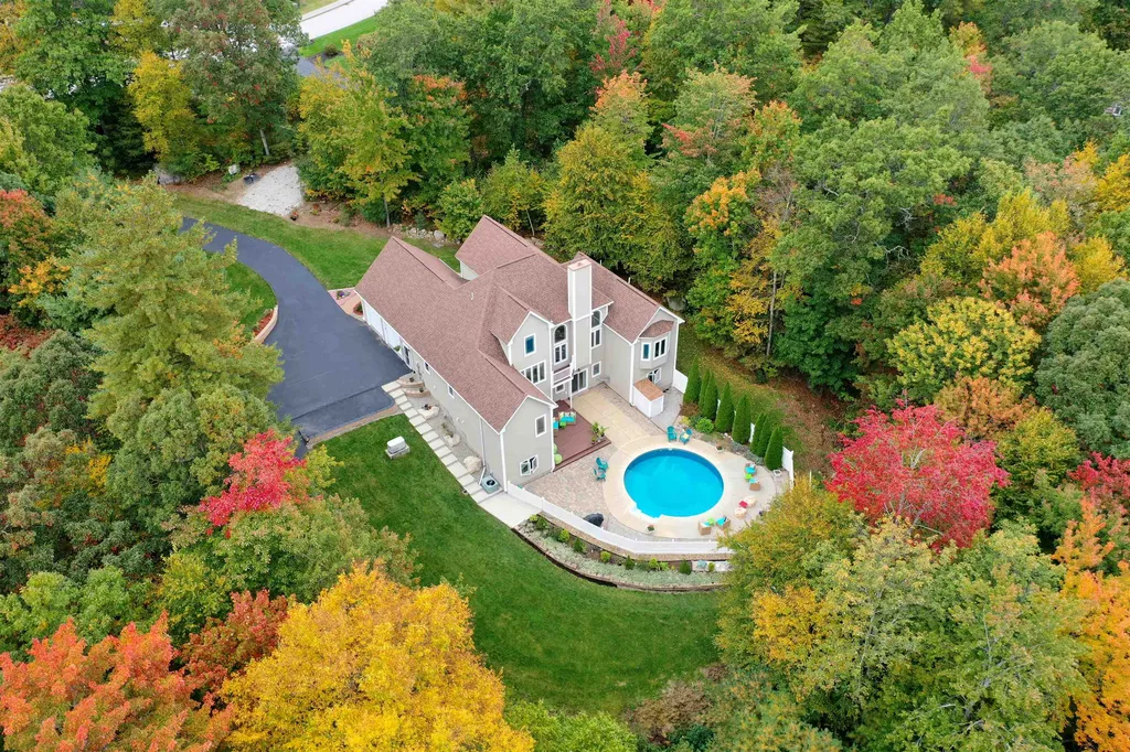 12 Northview Terrace Hooksett NH 03106
