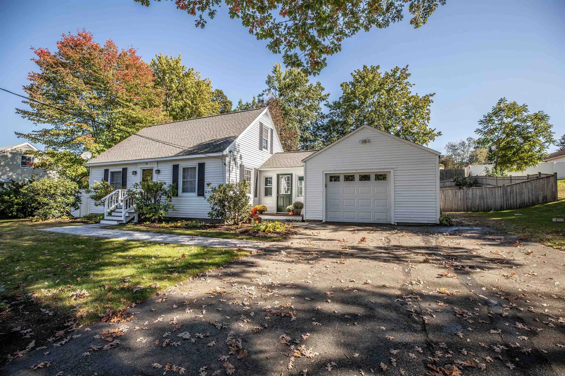 91 Elgin Avenue Manchester NH 03104