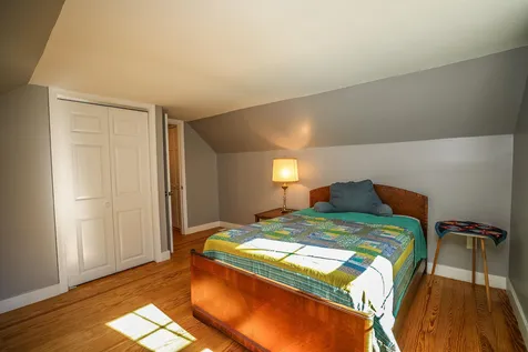 91 Elgin Avenue Manchester NH 03104