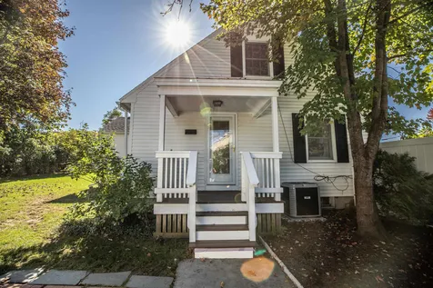91 Elgin Avenue Manchester NH 03104