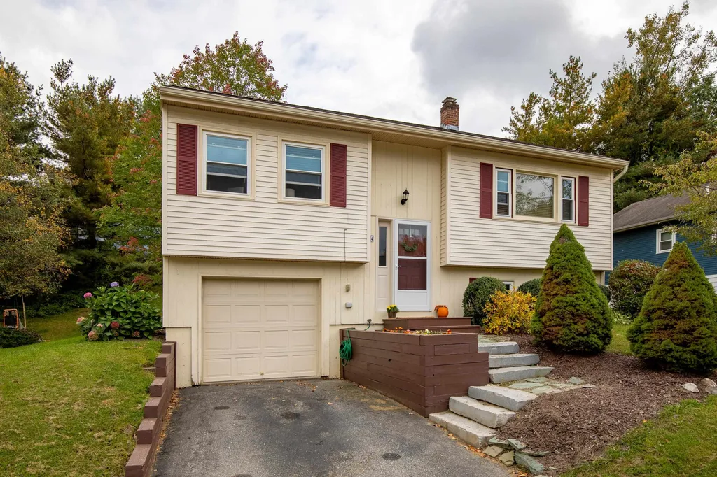 4 Valley Ridge Road South Burlington VT 05403