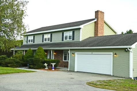 11 Jeremy Hill Road Pelham NH 03076