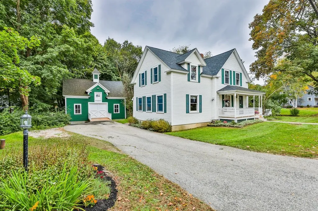 30 West Pine Street Plaistow NH 03865