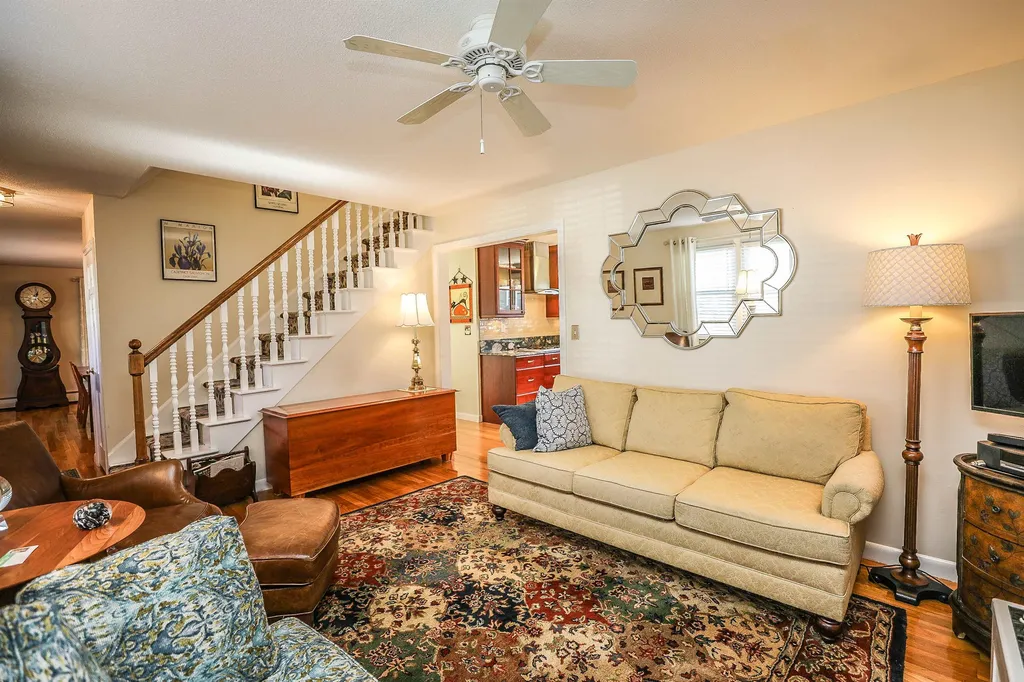 25 Shattuck Street Nashua NH 03064