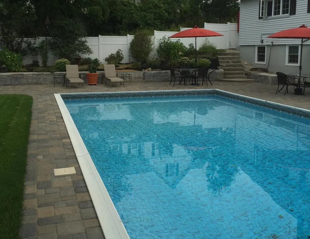 25 Shattuck Street Nashua NH 03064