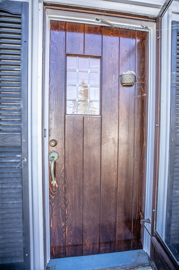 25 Shattuck Street Nashua NH 03064