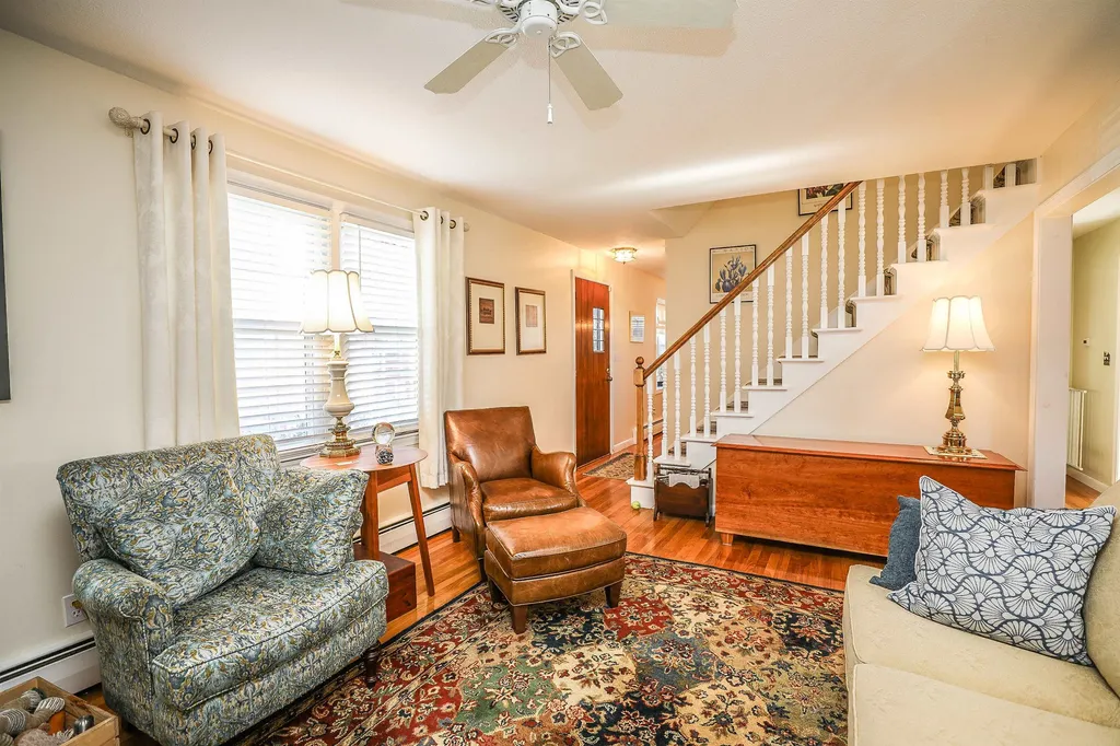 25 Shattuck Street Nashua NH 03064