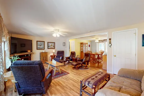7 Northbrook Drive Tilton NH 03276
