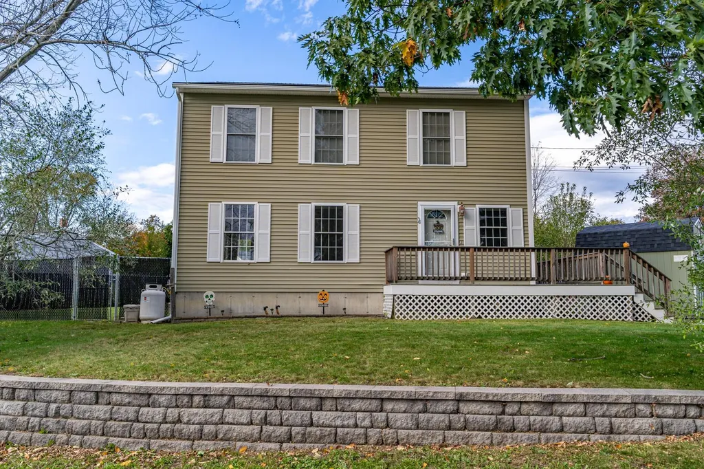 4 Brickyard Drive Rochester NH 03839