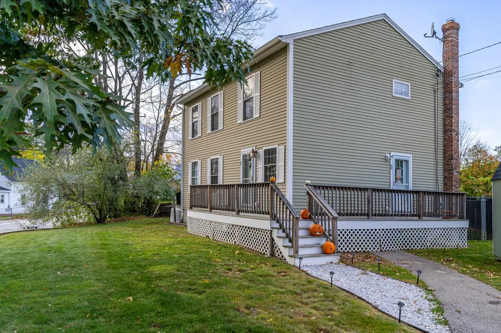 4 Brickyard Drive Rochester NH 03839