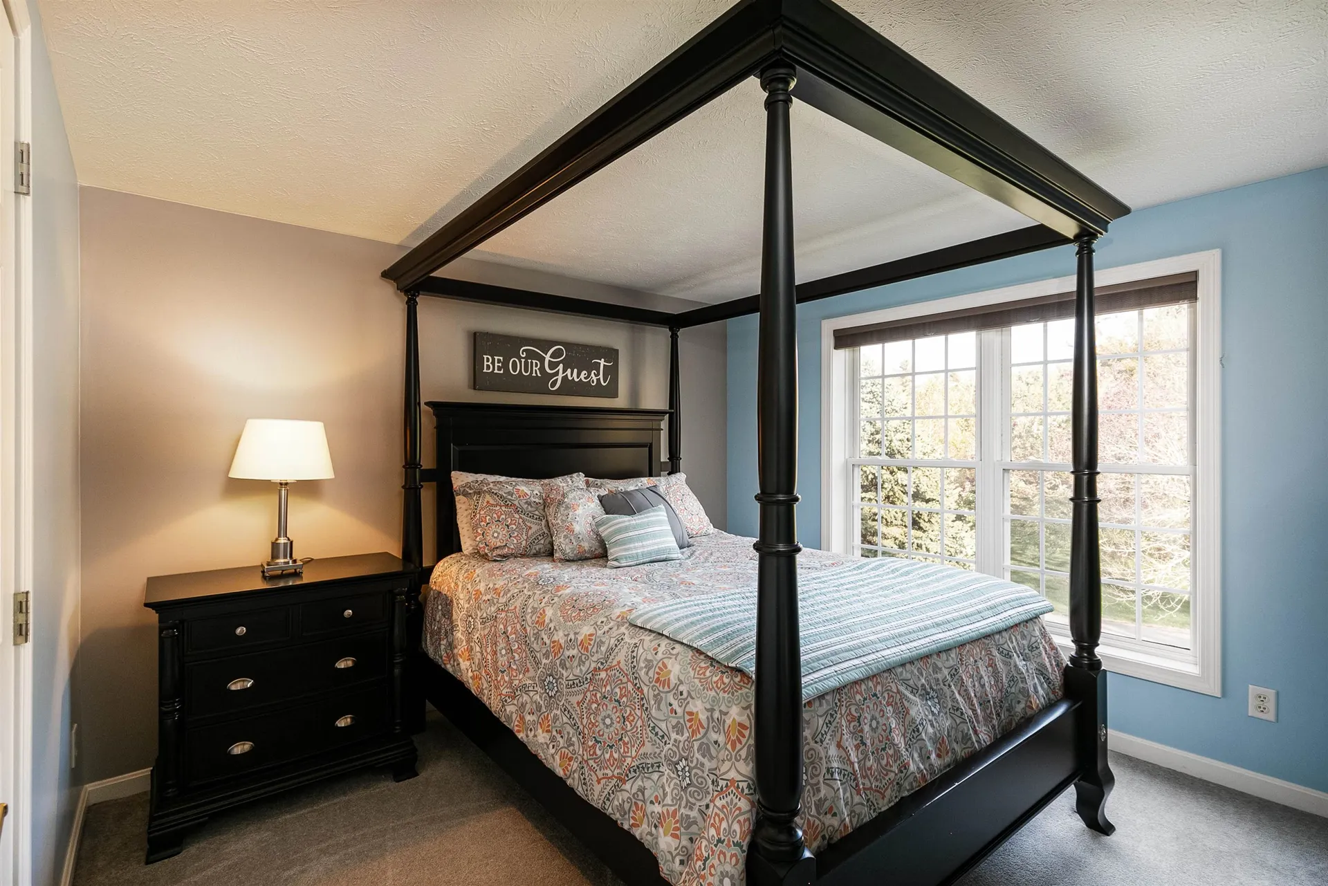 11 Hunter Mill Way Londonderry NH 03053