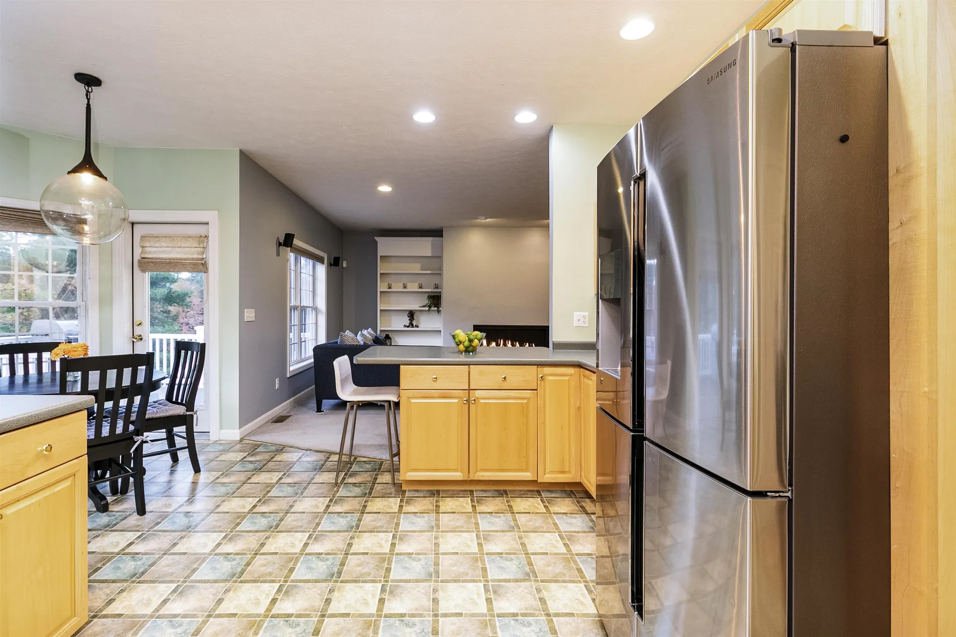 11 Hunter Mill Way Londonderry NH 03053