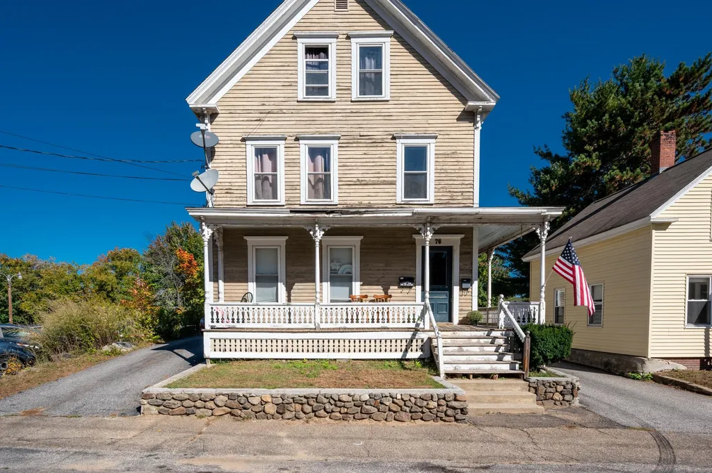 76 Spring Street Laconia NH 03246