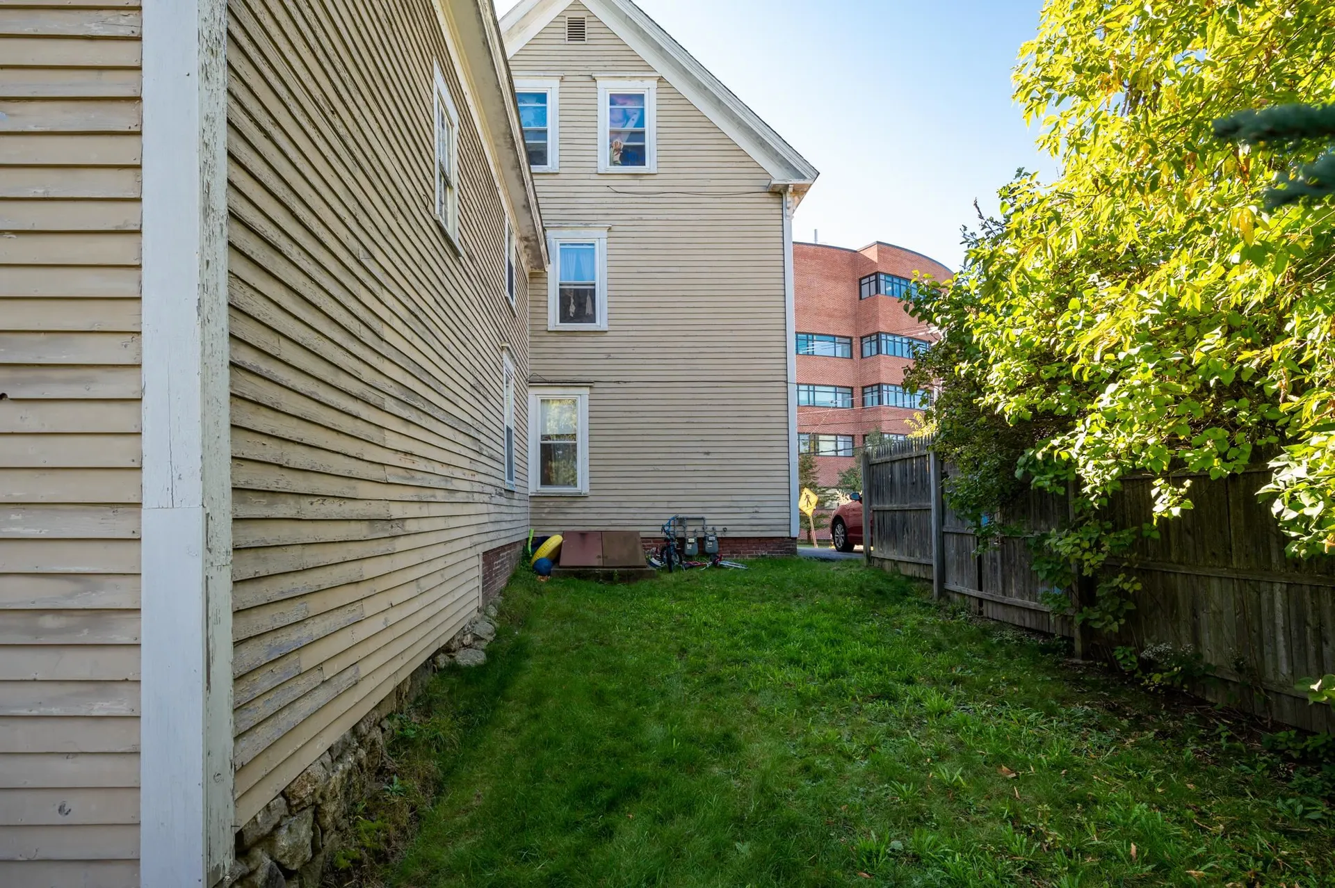 76 Spring Street Laconia NH 03246