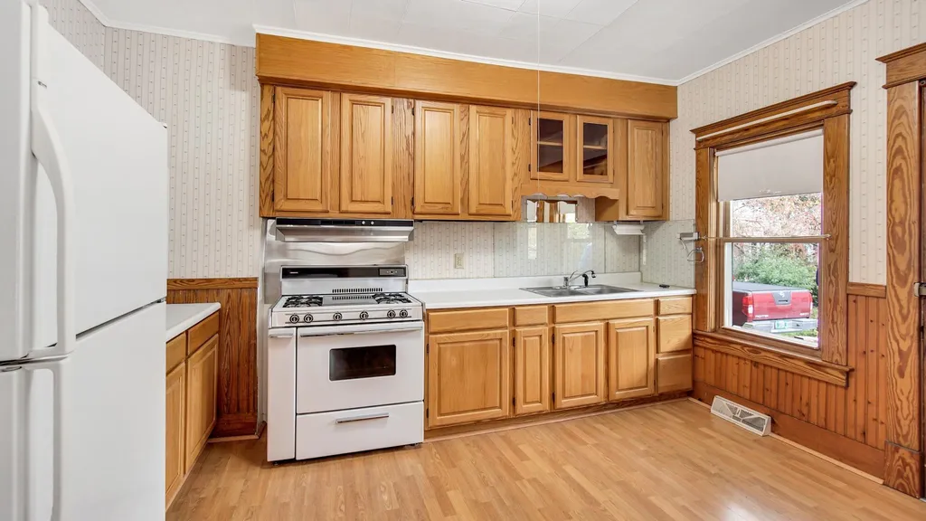 100-102 Baker Street Richmond VT 05477