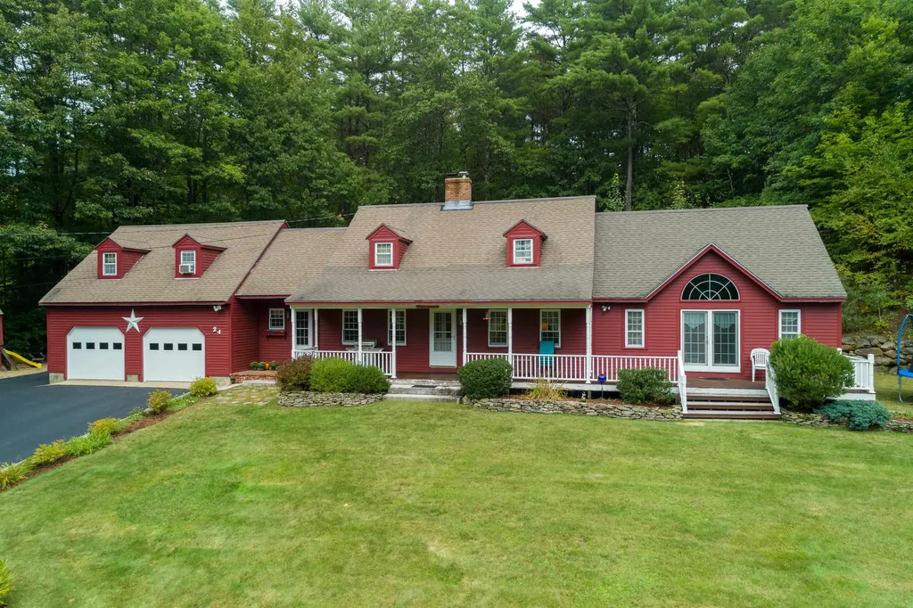 24 Peaslee Hill Road Weare NH 03281