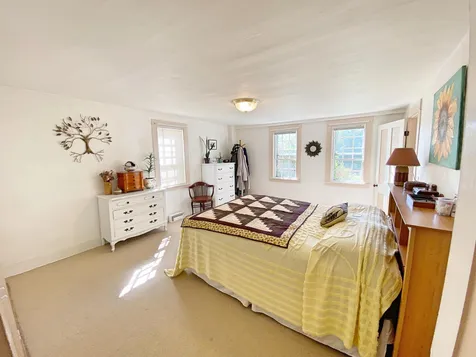 107 Winona Road Meredith NH 03253