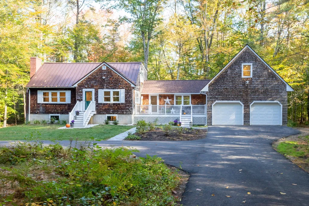 58 River Road Stratham NH 03885