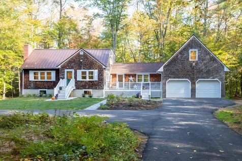 58 River Road Stratham NH 03885