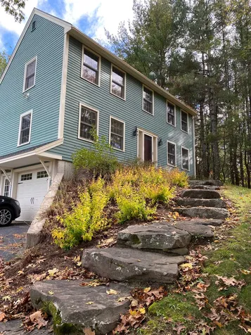 15 Pondview Drive Dover NH 03820
