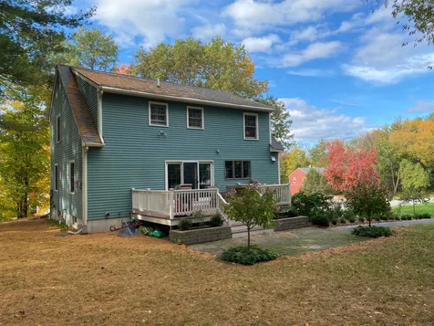 15 Pondview Drive Dover NH 03820