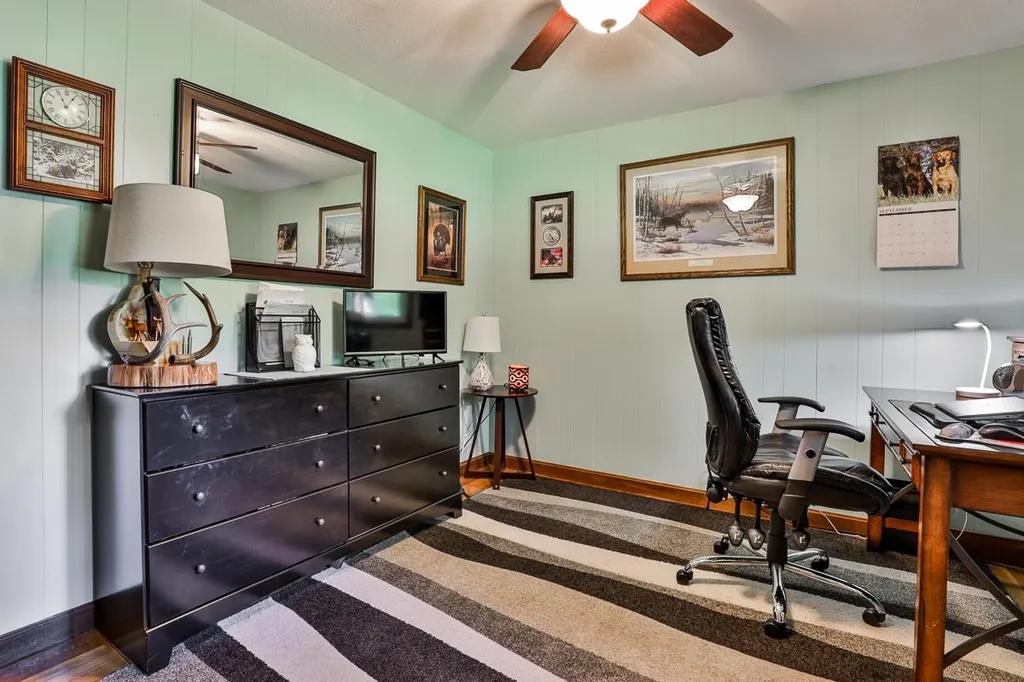 25 Davis Road Merrimack NH 03054