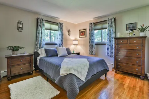 25 Davis Road Merrimack NH 03054