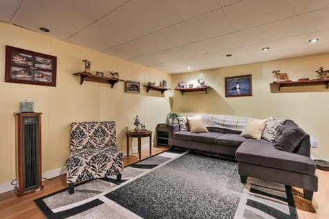 25 Davis Road Merrimack NH 03054