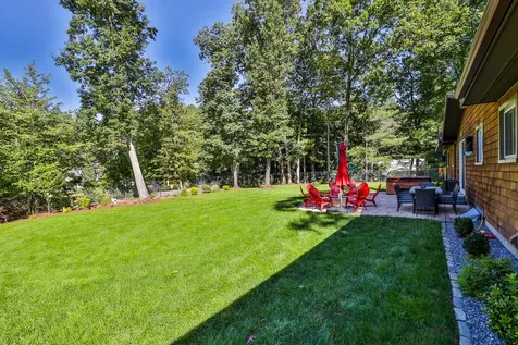 25 Davis Road Merrimack NH 03054