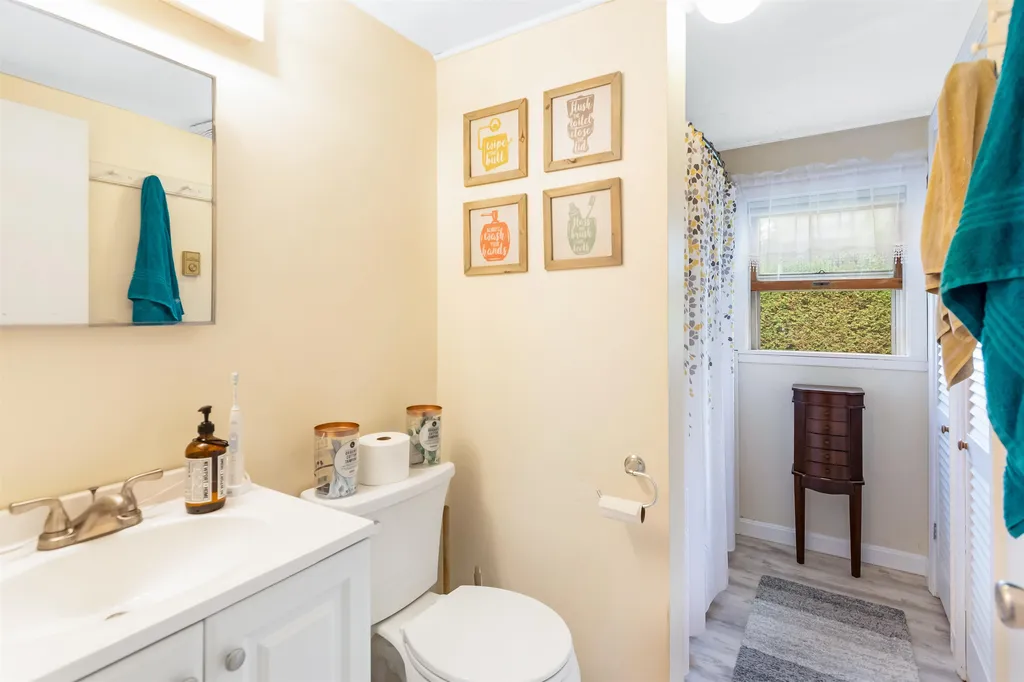 34-36 Maple Road Williston VT 05495