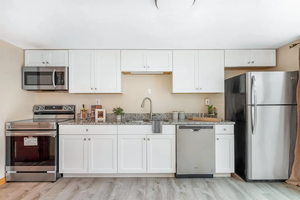 34-36 Maple Road Williston VT 05495