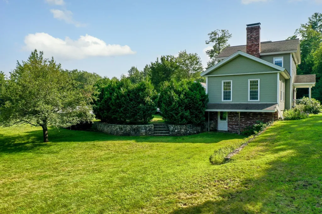 1035 Straits Road New Hampton NH 03256