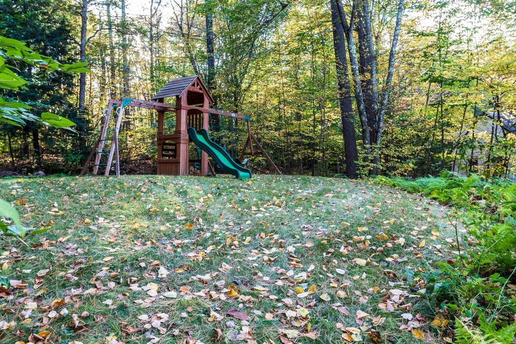 26 Beaver Road Strafford NH 03884