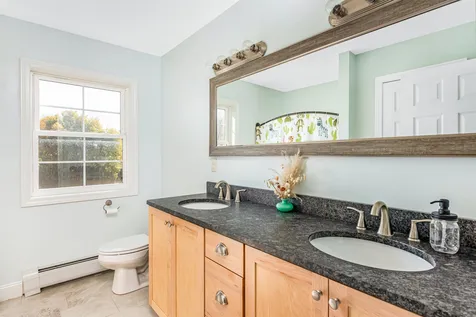 4 Macomber Lane Grand Isle VT 05458