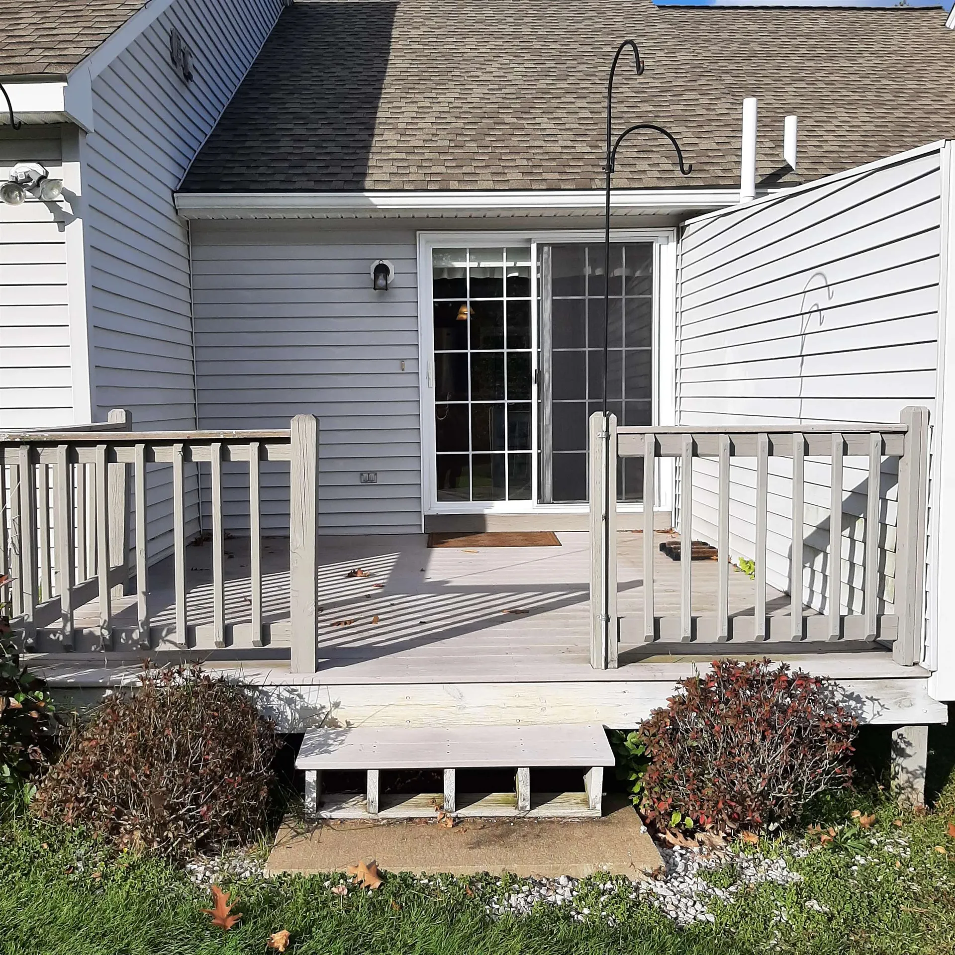 54 Saint John Lane Hampstead NH 03841