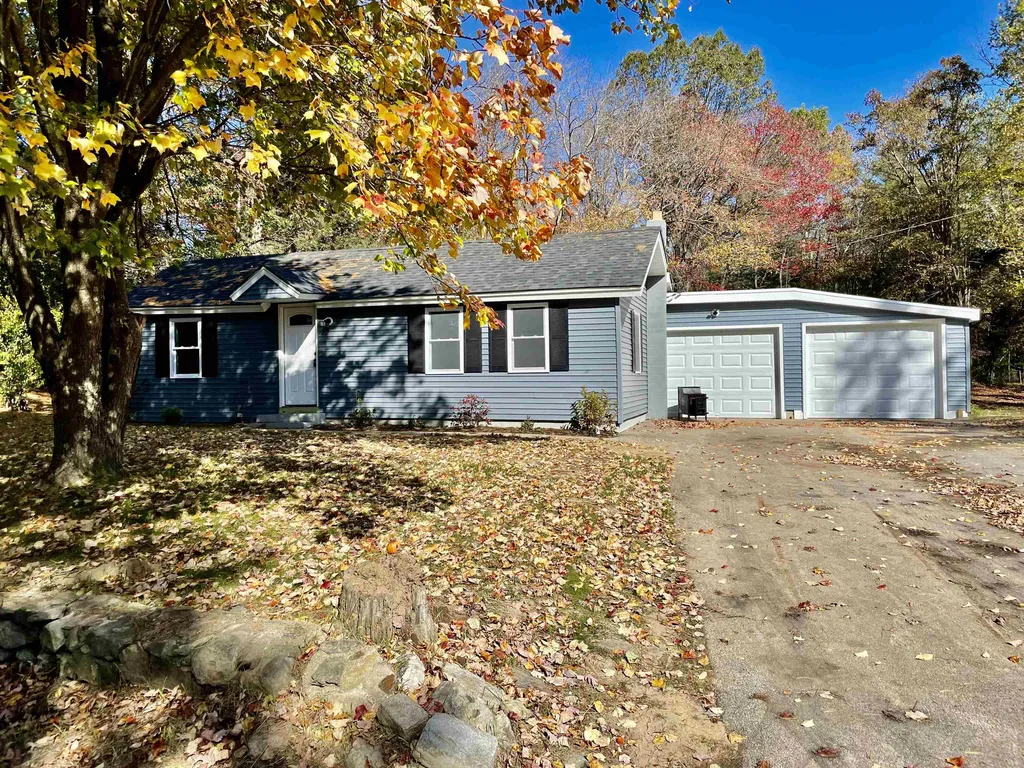79 Chester Turnpike Hooksett NH 03106